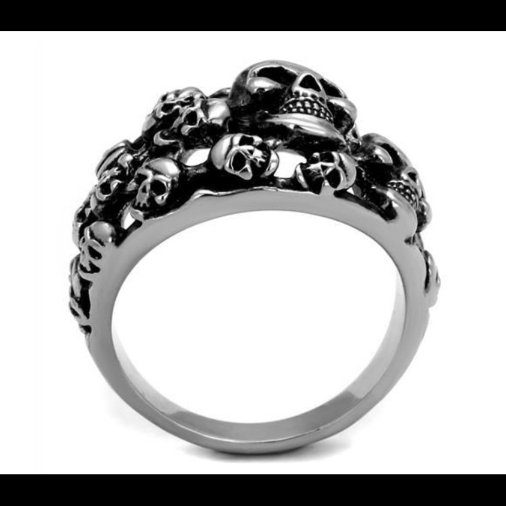 Skull ring - Picture 3 of 4